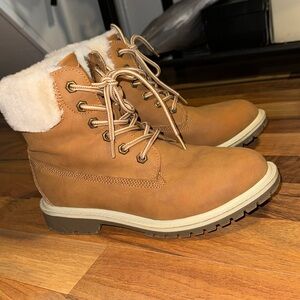 Unionbay faux fur boots